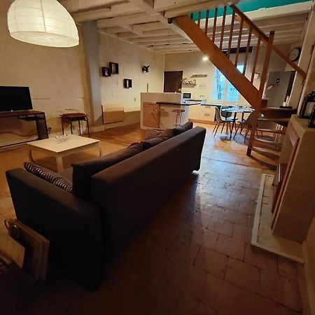 Charmant Duplex Rue Colbert Apartment Тур Екстериор снимка