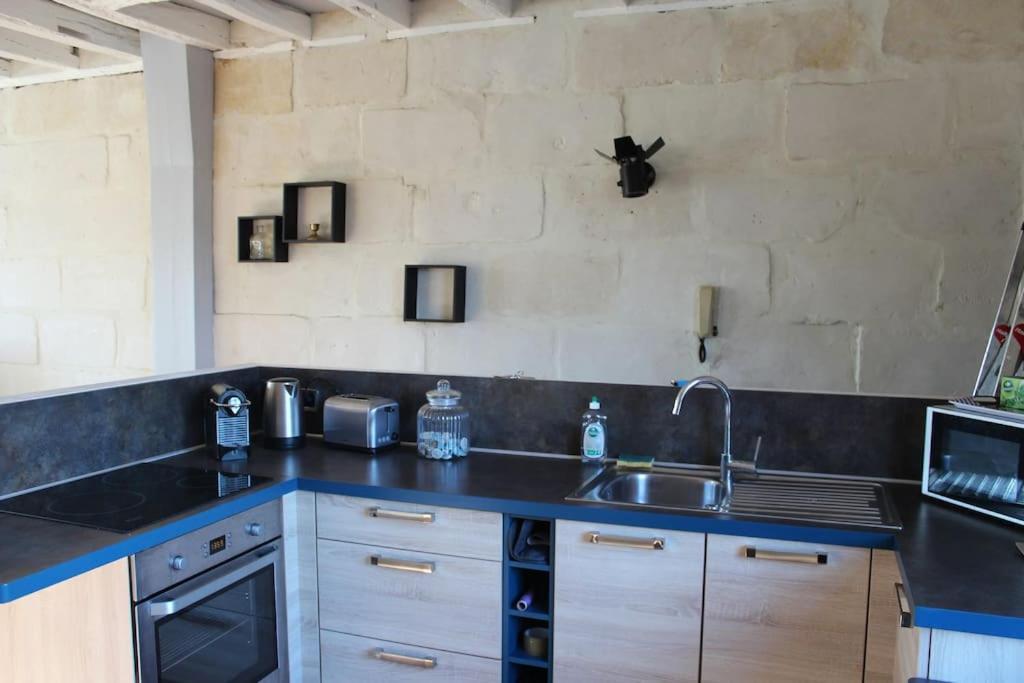 Charmant Duplex Rue Colbert Apartment Тур Екстериор снимка
