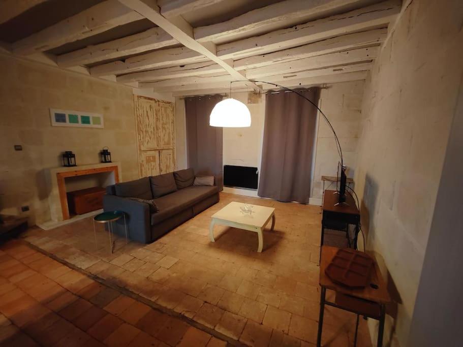 Charmant Duplex Rue Colbert Apartment Тур Екстериор снимка